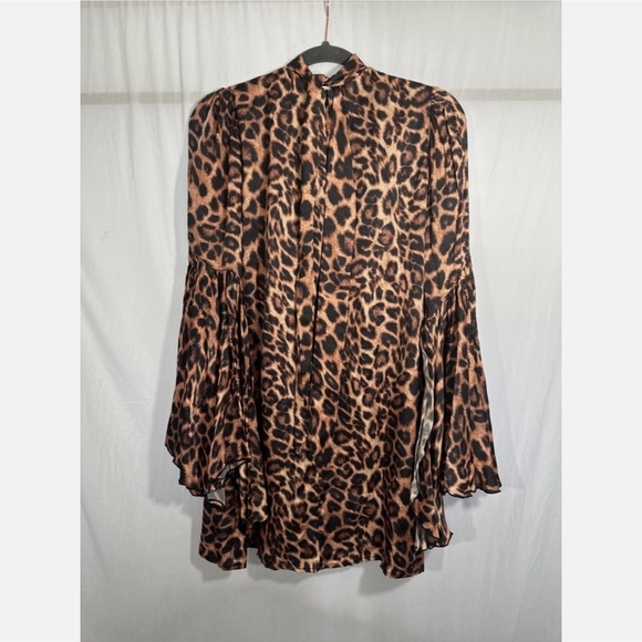 NWT Chloe Kristyn [ Small ] Satin Bell Sleeve Mini Dress in Leopard Animal Print - Picture 11 of 14